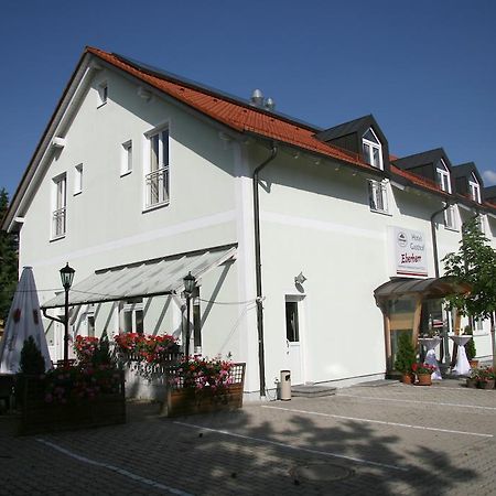 Hotel-Gasthof Eberherr Forstinning Kültér fotó
