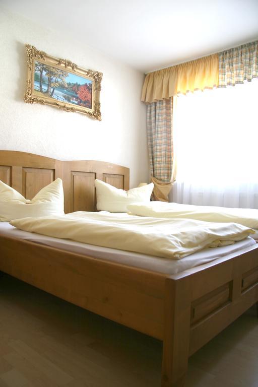 Hotel-Gasthof Eberherr Forstinning Szoba fotó